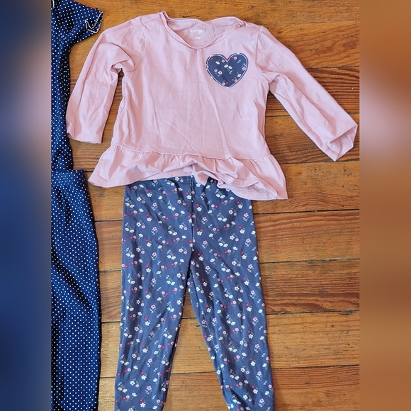 Simple Joys by Cater sets - Picture 3 of 9